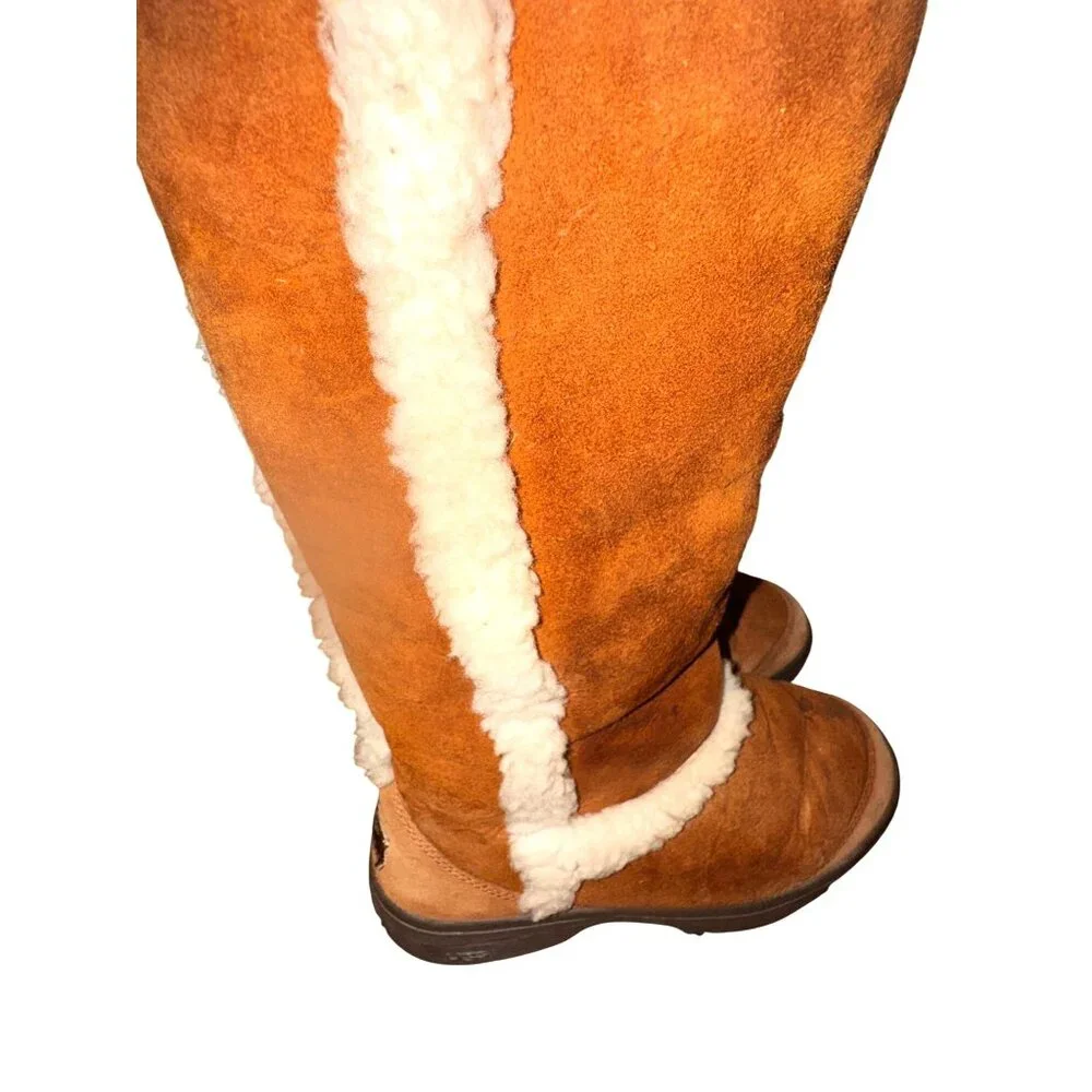 UGG Australia Sunburst Tall Boots W8 Chestnut Shearling Lined Suede Pre-Owned